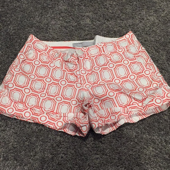 Women’s old navy shorts size 4 - Picture 1 of 3
